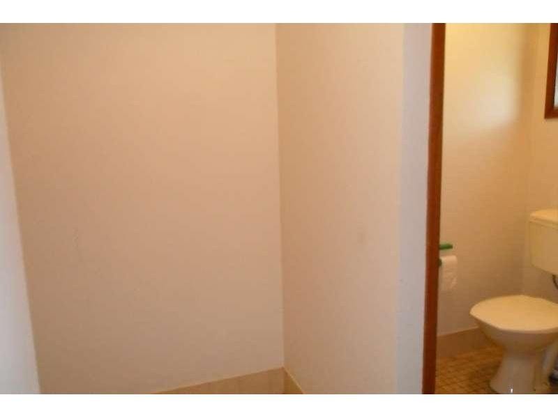 7/7 Christina Court, Mermaid Waters QLD 4218