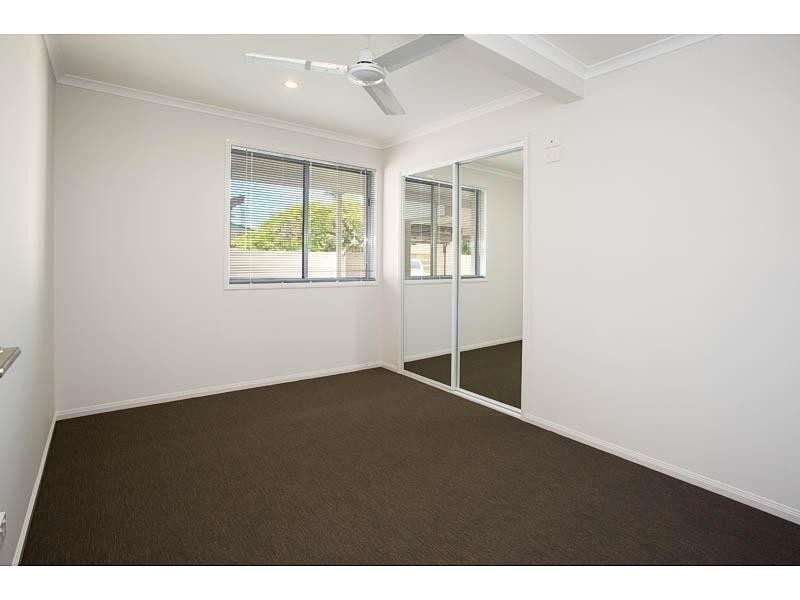 109 Regatta Avenue, Southport QLD 4215