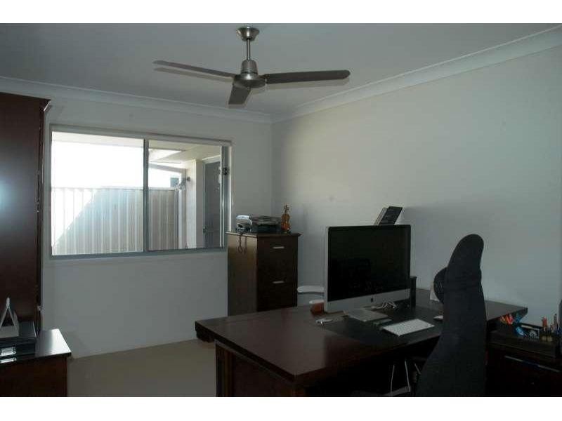 3 River Links Boulevard East, Helensvale QLD 4212