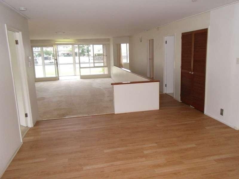 39 Vaggelas Crescent, Biggera Waters QLD 4216