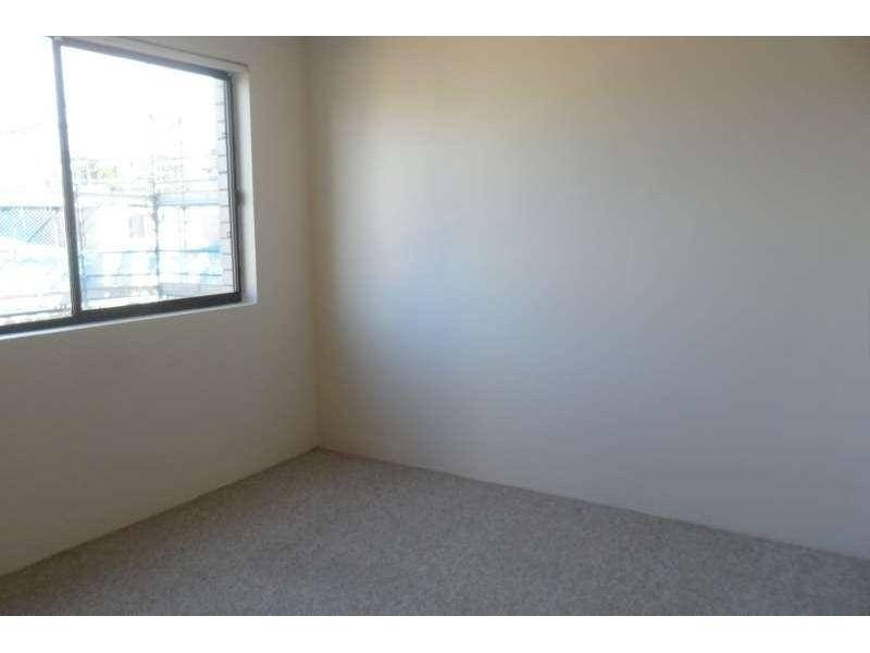 7/3 Ahern Street, Labrador QLD 4215