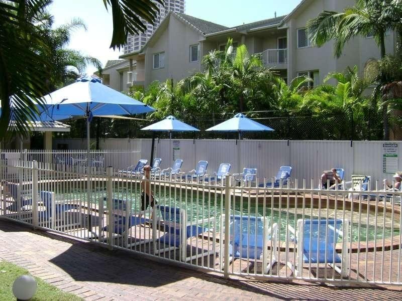 6/27 Wharf Road, Surfers Paradise QLD 4217