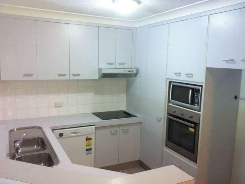 6/27 Wharf Road, Surfers Paradise QLD 4217