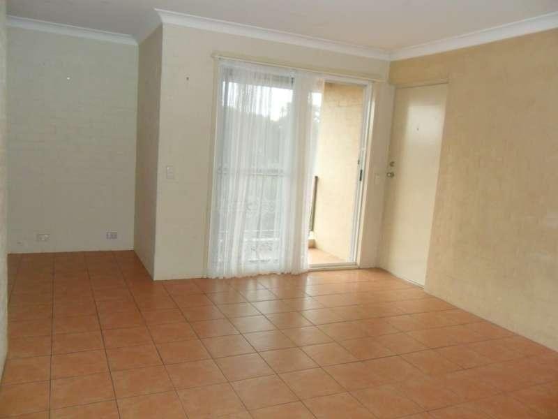 38/13-17 Brown Street, Labrador QLD 4215