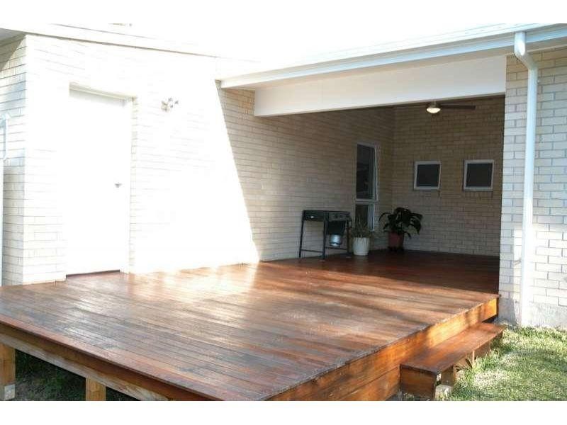 5 Bambarra Street, Southport QLD 4215