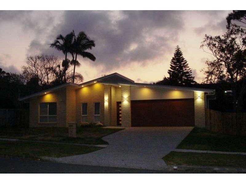 5 Bambarra Street, Southport QLD 4215