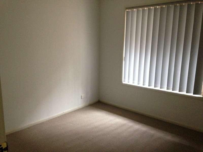 6 Pinehill Drive, Oxenford QLD 4210