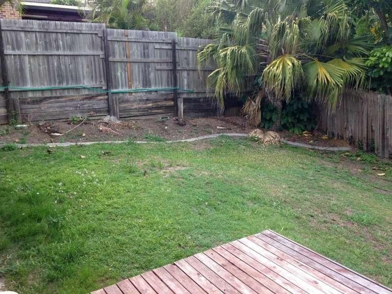 6 Pinehill Drive, Oxenford QLD 4210