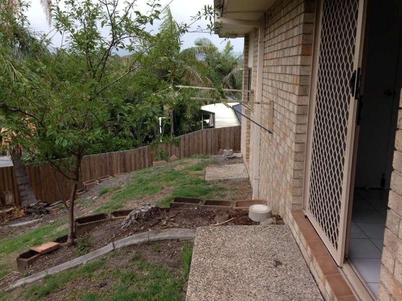 6 Pinehill Drive, Oxenford QLD 4210