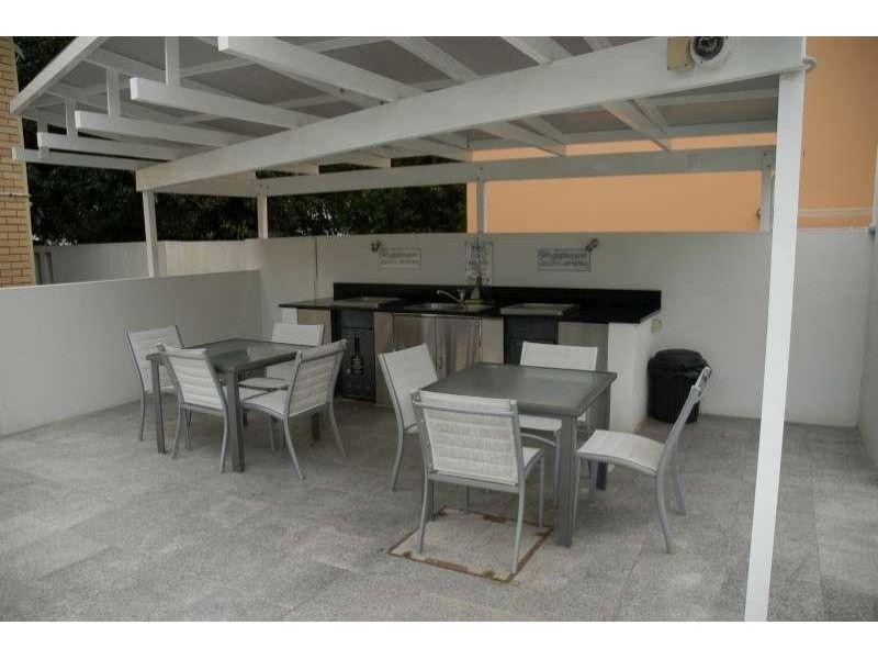 206/430 Marine Parade, Biggera Waters QLD 4216