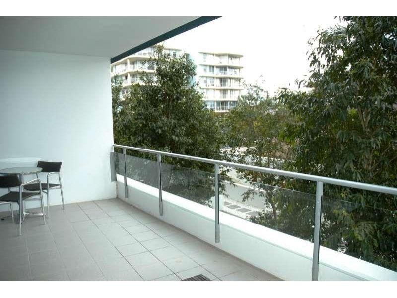 206/430 Marine Parade, Biggera Waters QLD 4216