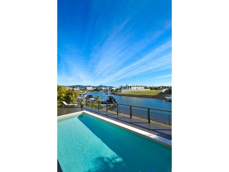 17 Southaven Drive, Helensvale QLD 4212
