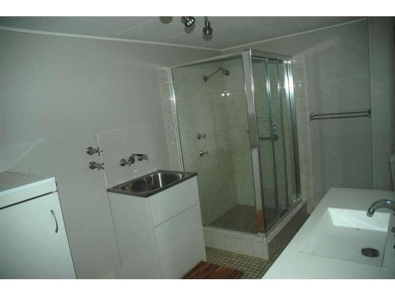 6/15 Huth Street, Labrador QLD 4215