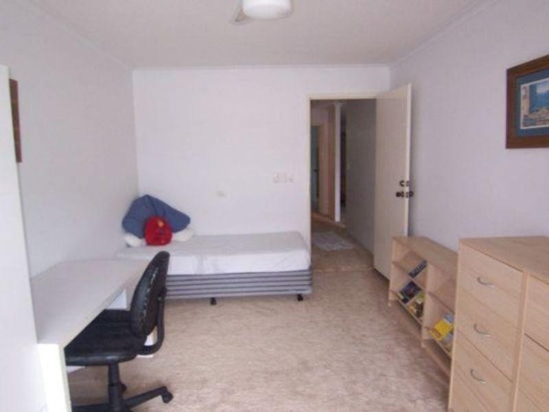 164 High Street, Southport QLD 4215