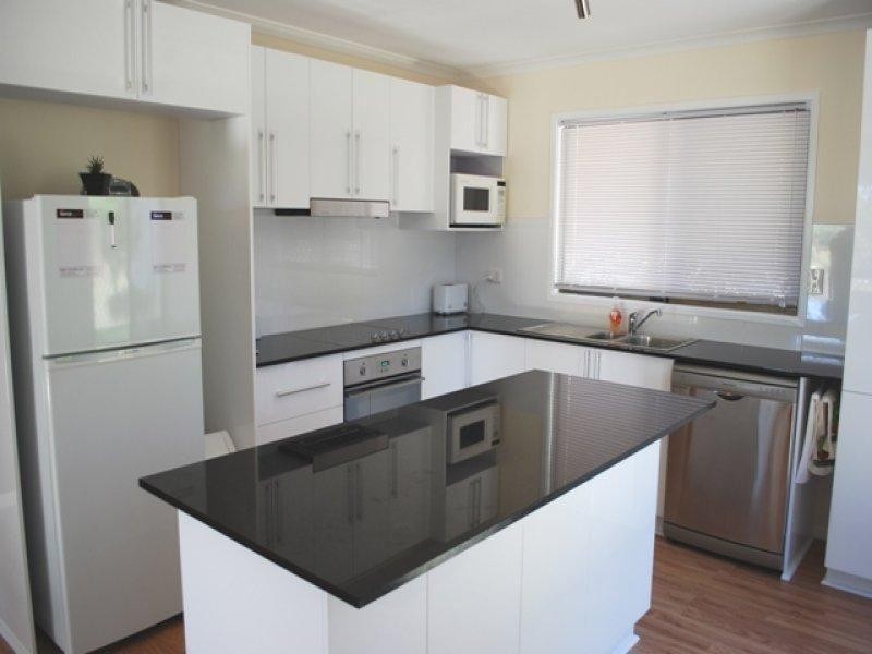 62 Alison Road, Carrara QLD 4211