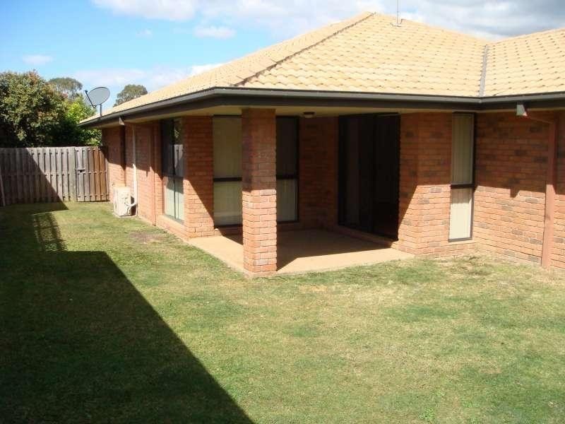 17 Meadowbank Drive, Upper Coomera QLD 4209