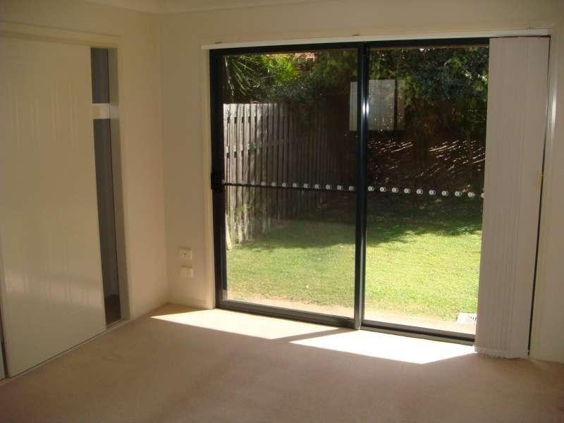 17 Meadowbank Drive, Upper Coomera QLD 4209