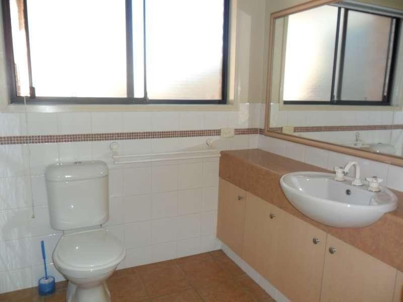 17 Meadowbank Drive, Upper Coomera QLD 4209