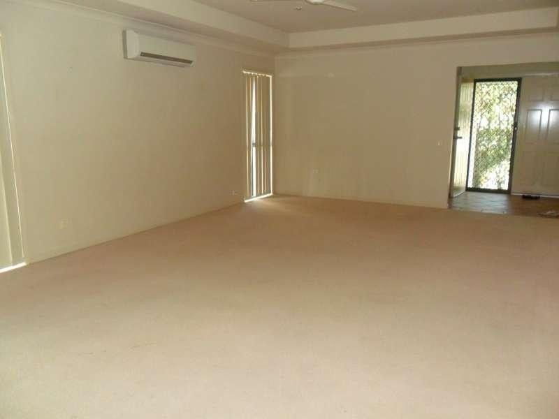 17 Meadowbank Drive, Upper Coomera QLD 4209