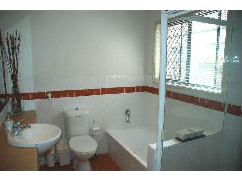 84 Nardoo Street, Robina QLD 4226