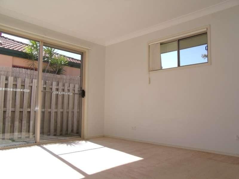 33 Colorado Circuit, Parkwood QLD 4214