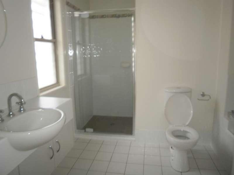 8/32-34 Margaret Street, Southport QLD 4215