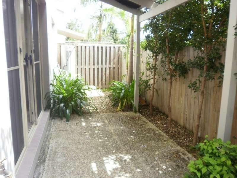 8/32-34 Margaret Street, Southport QLD 4215