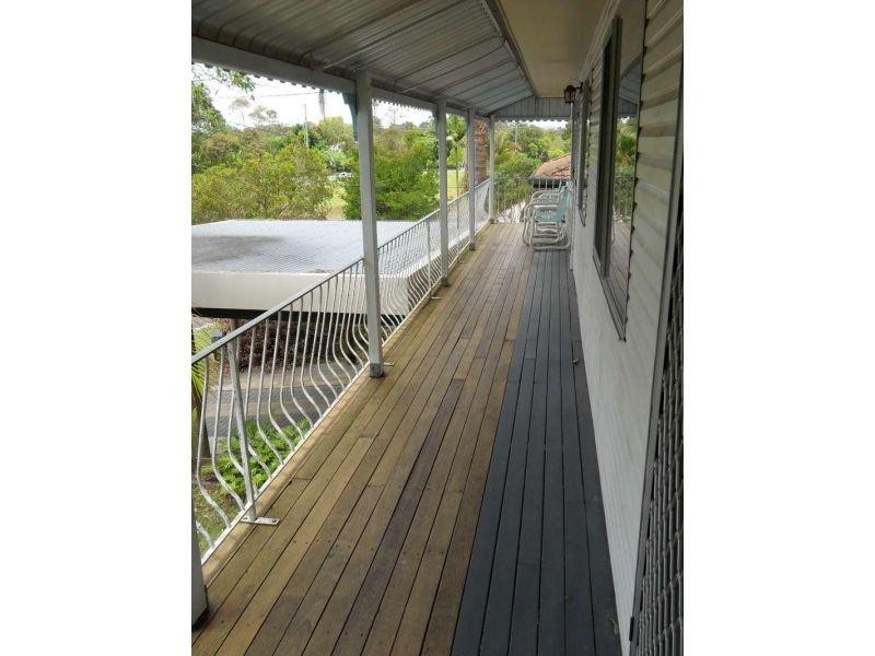 29 Boronia Drive, Southport QLD 4215