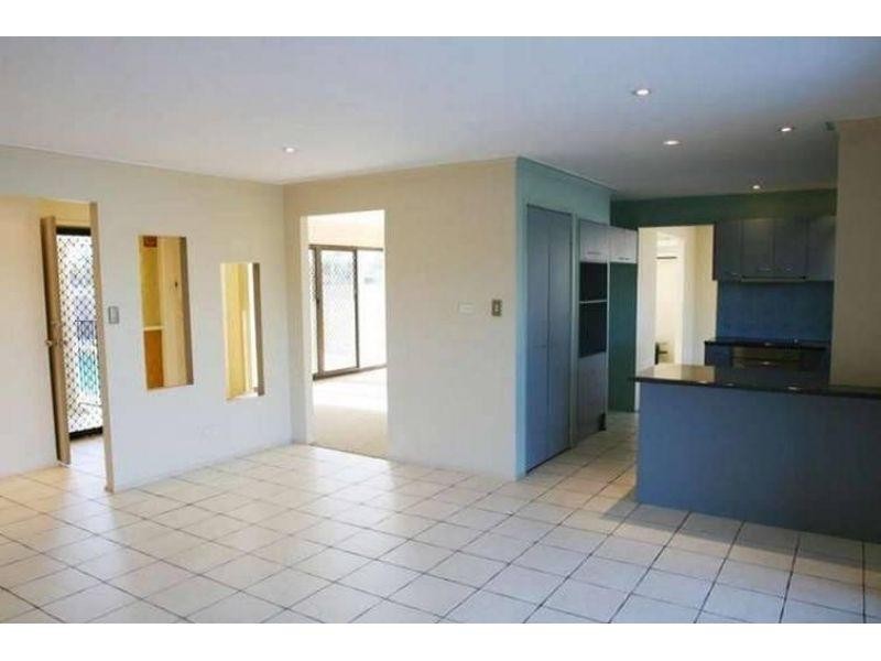 182 Rio Vista Boulevard, Broadbeach Waters QLD 4218