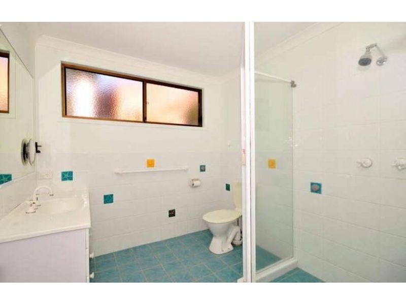 27 Bob Barnard Drive, Tugun QLD 4224