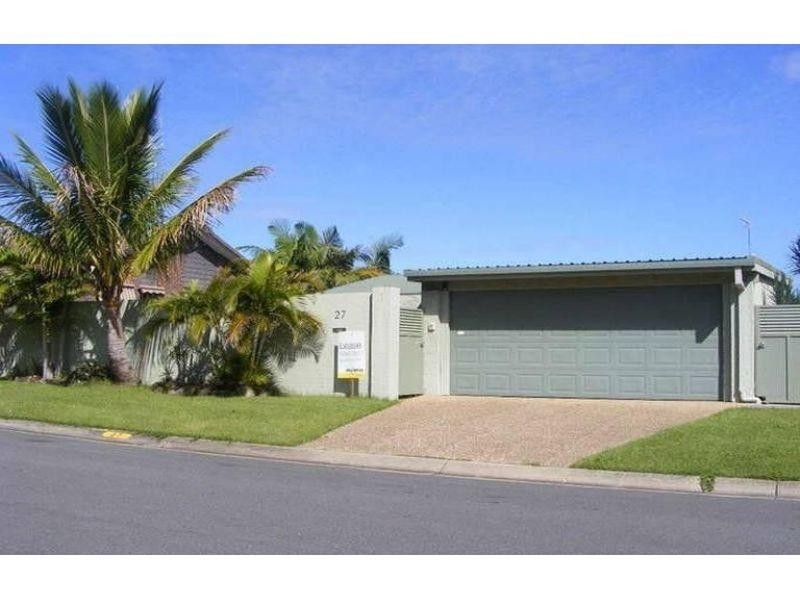 27 Bob Barnard Drive, Tugun QLD 4224