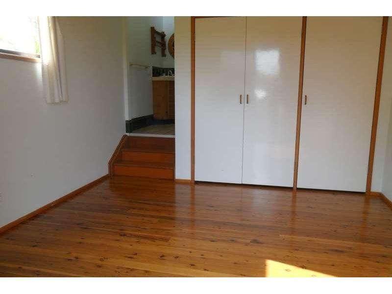 27 Bob Barnard Drive, Tugun QLD 4224