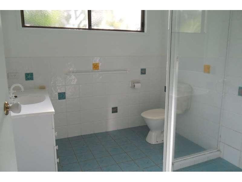 27 Bob Barnard Drive, Tugun QLD 4224