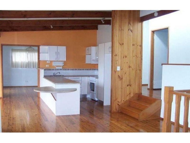 27 Bob Barnard Drive, Tugun QLD 4224