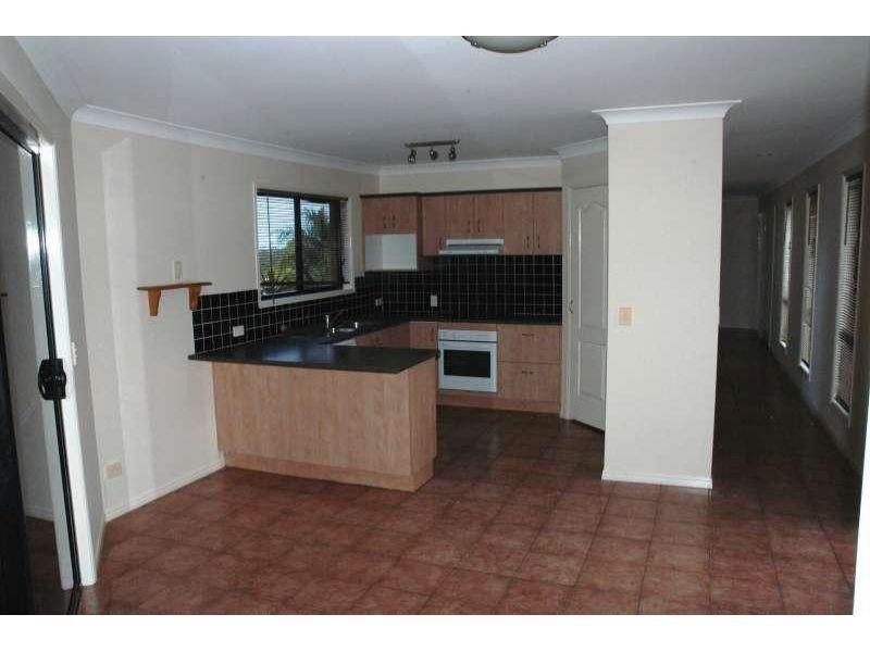 33 Johnson Parade, Ormeau Hills QLD 4208