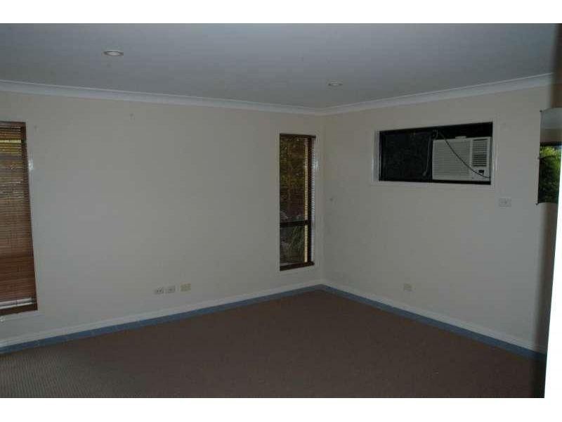 33 Johnson Parade, Ormeau Hills QLD 4208