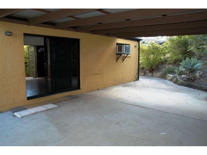 33 Johnson Parade, Ormeau Hills QLD 4208