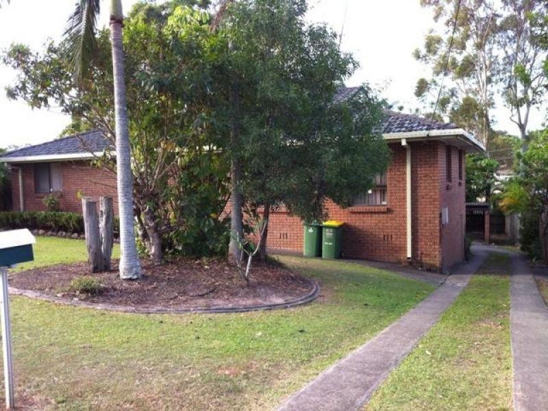 3 Sara Street, Ashmore QLD 4214