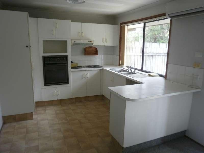 2/46 Galloway Drive, Ashmore QLD 4214