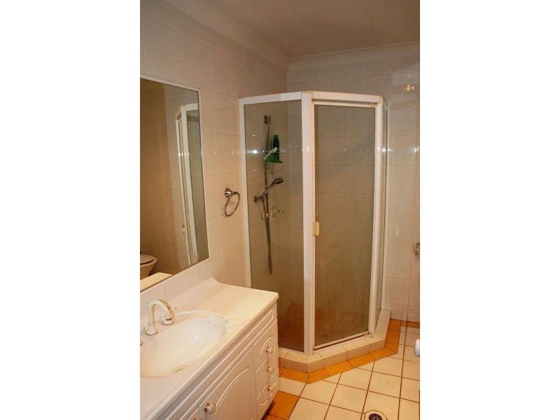 1 Chichester Drive, Arundel QLD 4214