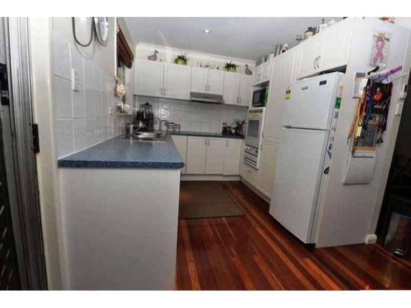 172 Heeb Street, Benowa QLD 4217