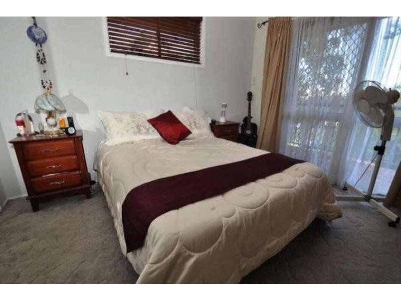 172 Heeb Street, Benowa QLD 4217