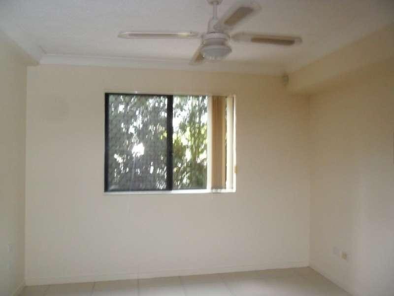 1/3 Tate Street, Southport QLD 4215