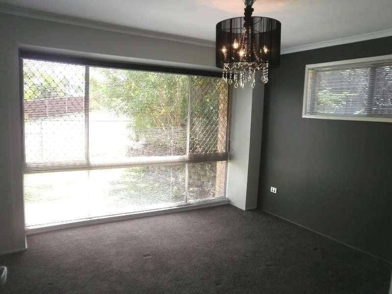 18 Goodman Close, Highland Park QLD 4211