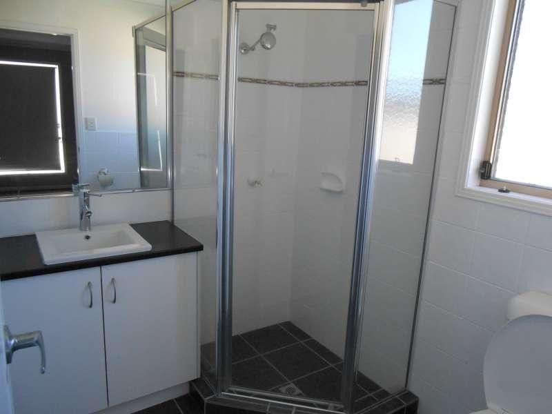 144 Christina Ryan Way, Arundel QLD 4214