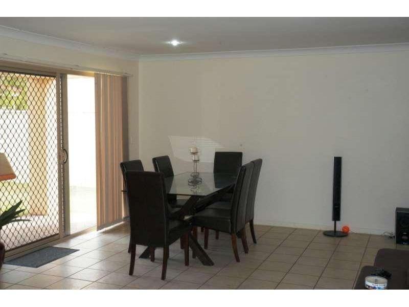 144 Christina Ryan Way, Arundel QLD 4214