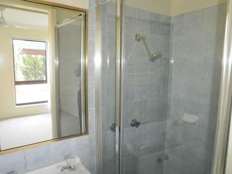 8 Clutha Court, Highland Park QLD 4211