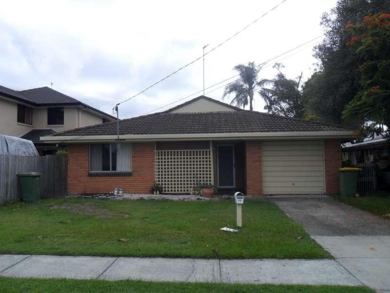 45 Ashgrove Avenue, Biggera Waters QLD 4216