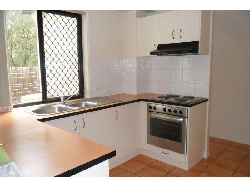 16/37 Harley Street, Labrador QLD 4215