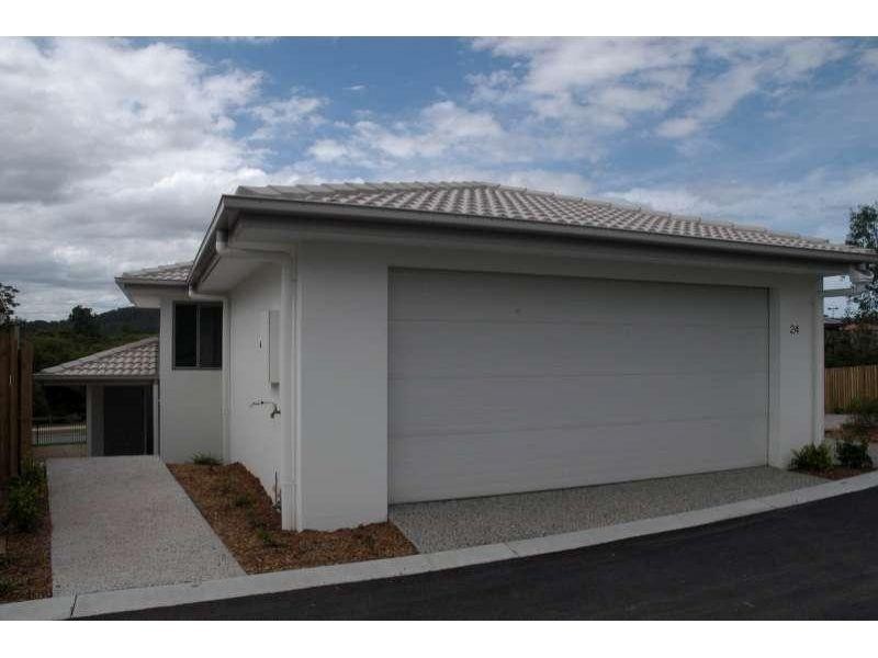 24/111 McAuley Parade, Pacific Pines QLD 4211